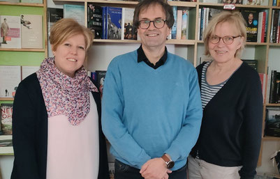 Das Team der Mobilé Buchhandlung in Kamen-Methler